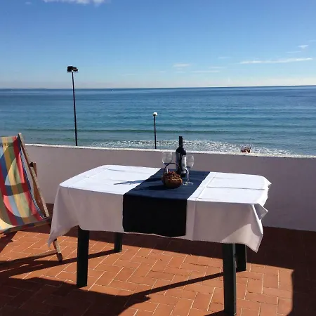 Apartamento Playa. Gamba 2 * Platja de l’Almadrava